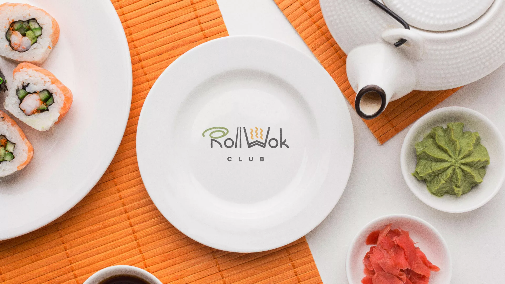 Разработка логотипа и фирменного стиля в Клинцах для суши-бара «Roll Wok Club» Разработка логотипа и фирменного стиля в Клинцах для суши-бара «Roll Wok Club»